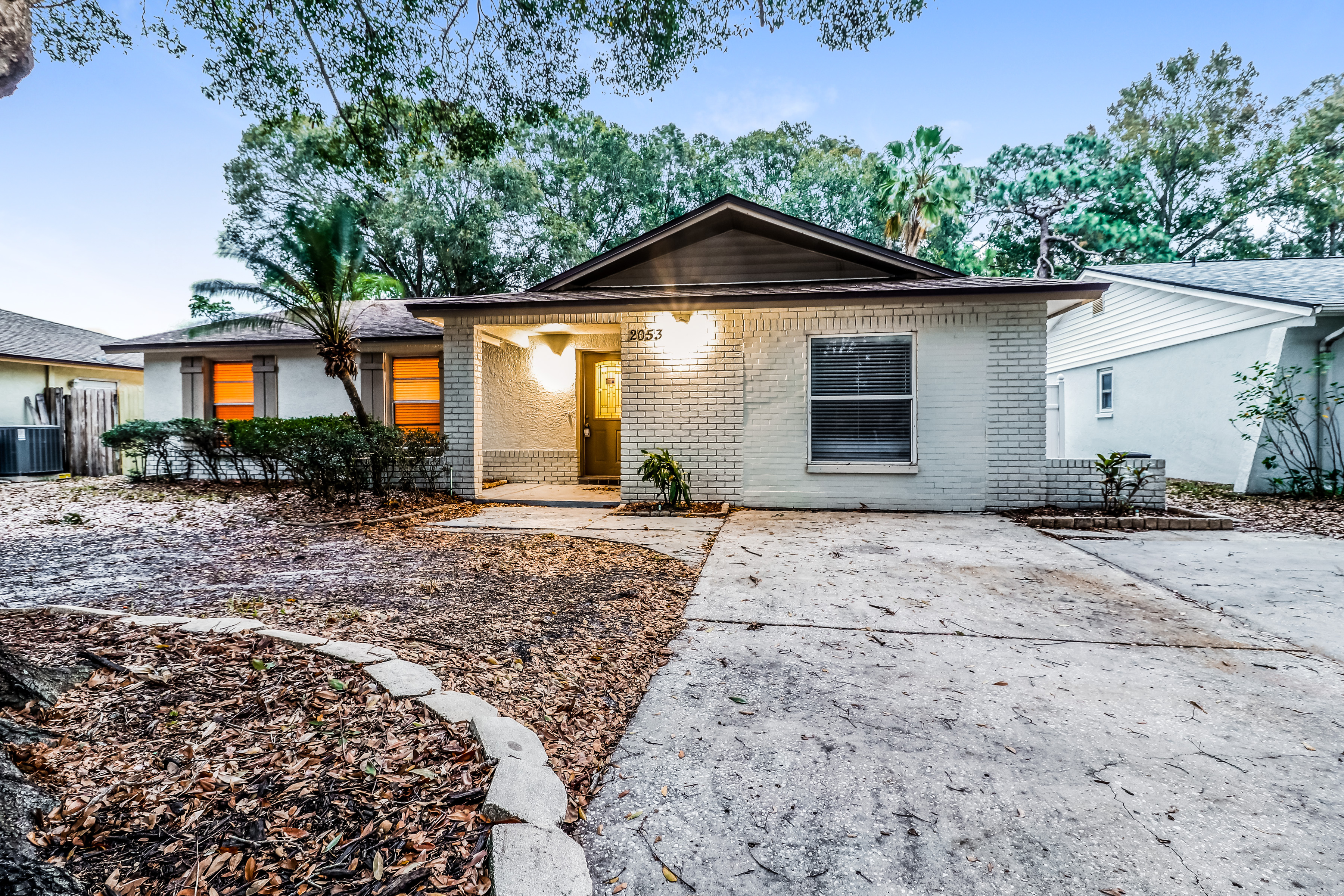 2053 Whitney Dr Clearwater, FL 33760
